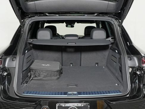 New 2026 Porsche Cayenne S AWD/4WD image 42