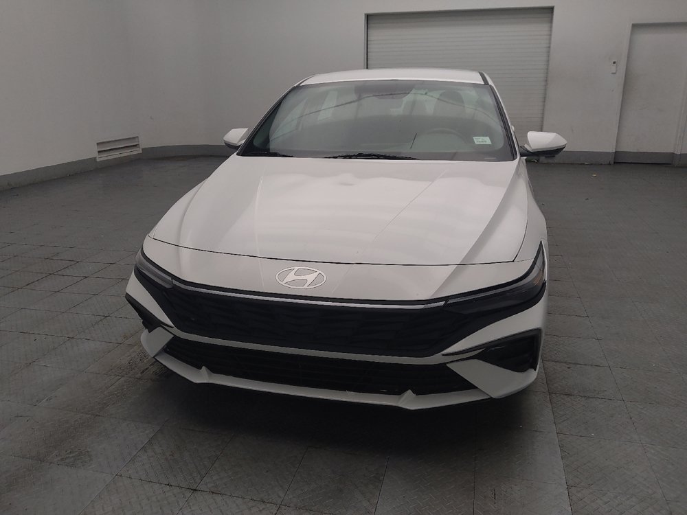 Used 2024 Hyundai Elantra SE FWD image 15