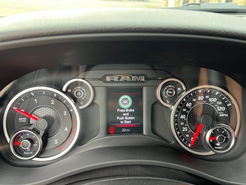 New 2025 RAM 2500 Tradesman AWD/4WD image 15