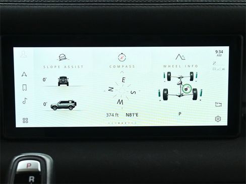 Used 2023 Land Rover Defender 110 X-Dynamic SE image 32