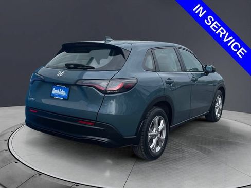 Used 2024 Honda HR-V LX image 5