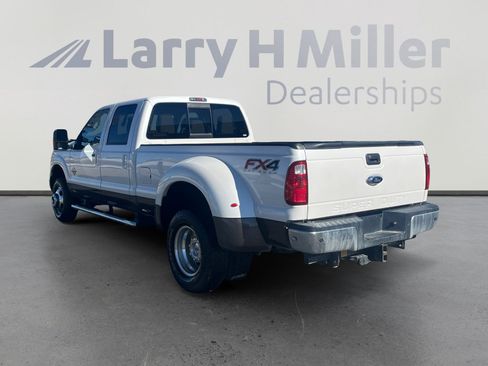 Used 2016 Ford F350 Lariat w/ Lariat Ultimate Package image 3