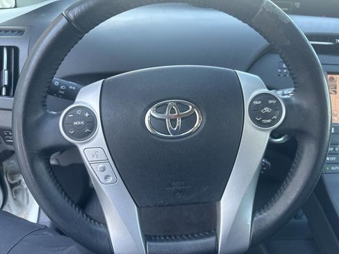 Used 2010 Toyota Prius One image 27