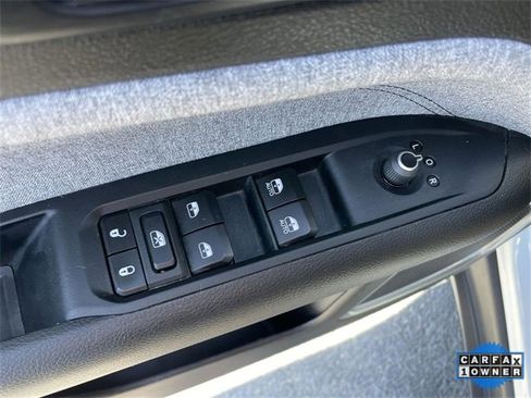 Used 2024 Jeep Compass Latitude image 26