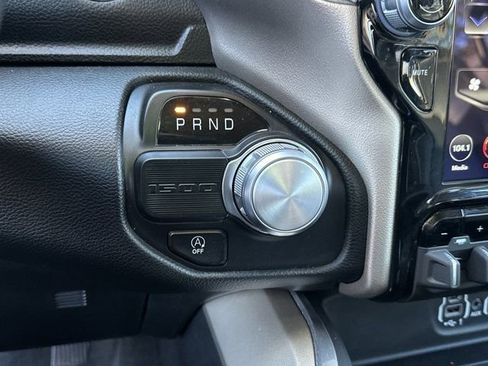 Used 2021 RAM 1500 Laramie image 36