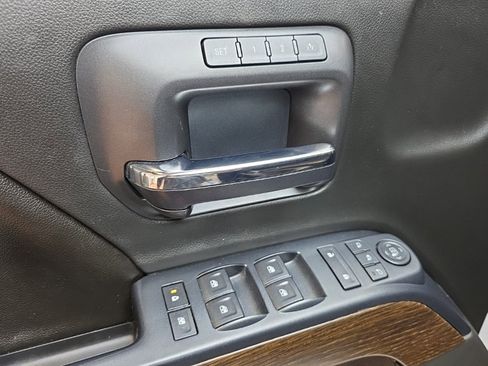 Used 2017 GMC Sierra 1500 Denali image 24