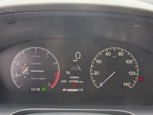 Used 2025 Honda HR-V Sport image 29