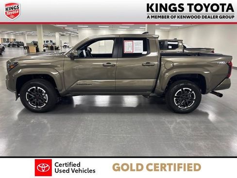 Certified 2026 Toyota Tacoma TRD Sport w/ TRD Sport Upgrade Package AWD/4WD image 5
