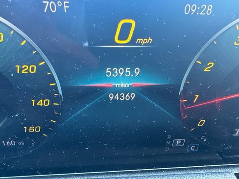 Used 2022 Mercedes-Benz GLA 250 image 9