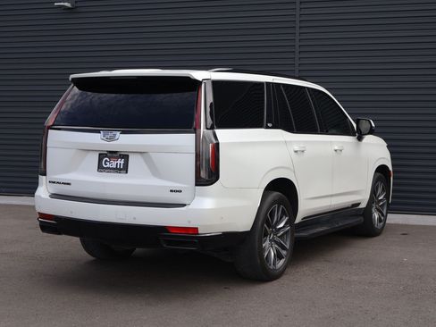 Used 2022 Cadillac Escalade Sport Platinum AWD/4WD image 6