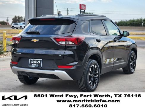 Used 2023 Chevrolet TrailBlazer LT FWD image 4
