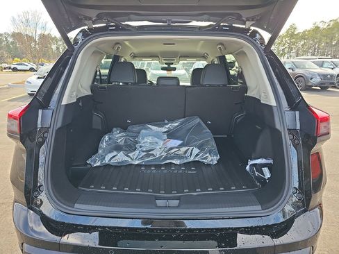 New 2026 Nissan Rogue SV w/ Rock Creek Premium Package AWD/4WD image 15
