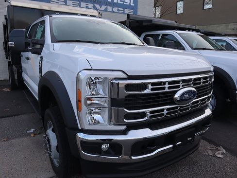 New 2026 Ford F550 4x4 Crew Cab image 6
