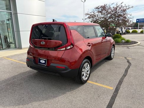 Used 2020 Kia Soul LX FWD image 28