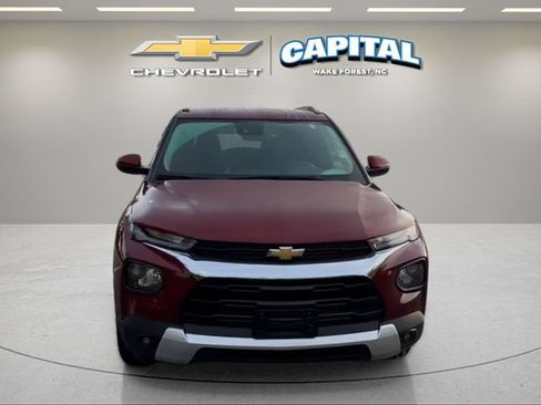 Used 2023 Chevrolet TrailBlazer LT w/ Convenience Package AWD/4WD image 8