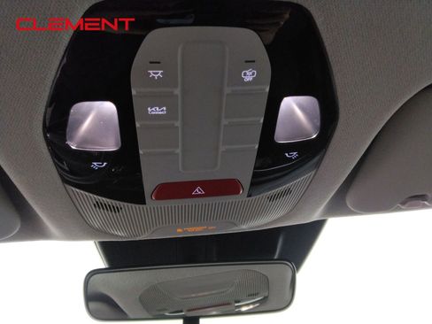 Used 2025 Kia K4 FWD image 18