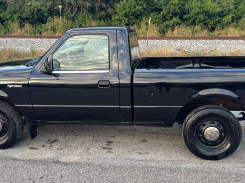 Used 2001 Ford Ranger XL image 6
