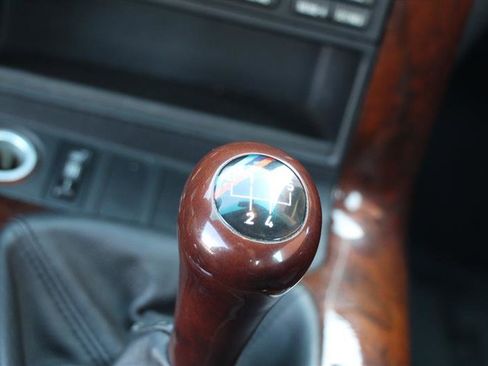Used 1995 BMW M3 Coupe RWD image 25