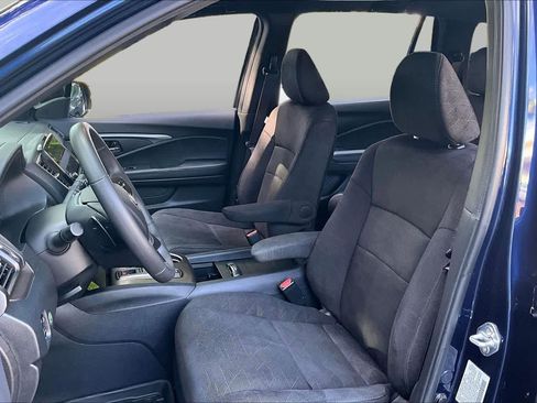 Used 2022 Honda Pilot Sport image 8