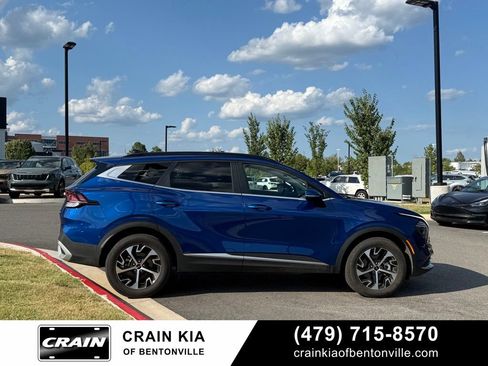 Certified 2025 Kia Sportage EX w/ Premium Package AWD/4WD image 8