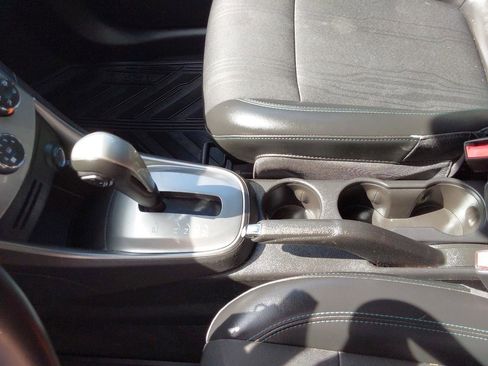 Used 2016 Chevrolet Trax LT w/ LT Sun and Sound Package image 13