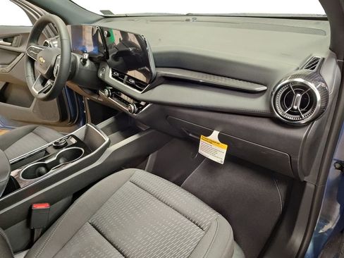 New 2026 Chevrolet Equinox LT image 15