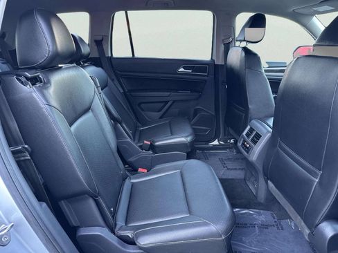 Used 2019 Volkswagen Atlas SE w/ Towing Package AWD/4WD image 18