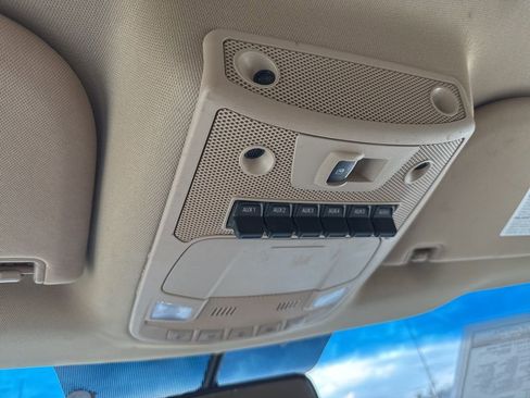 Used 2018 Ford F350 Lariat image 34