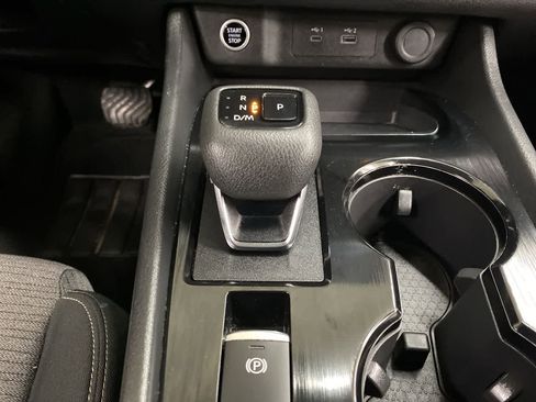 Used 2023 Nissan Rogue SV image 27