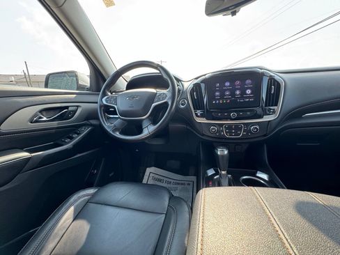 Used 2020 Chevrolet Traverse RS AWD/4WD image 31