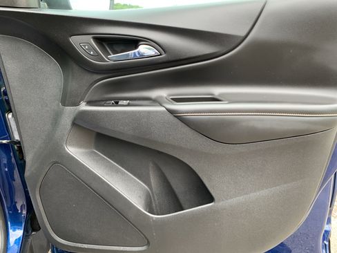 Used 2022 Chevrolet Equinox Premier FWD image 42