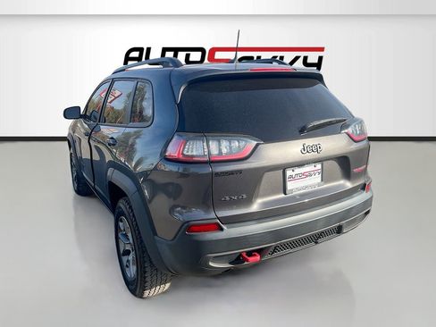 Used 2022 Jeep Cherokee Trailhawk AWD/4WD image 5