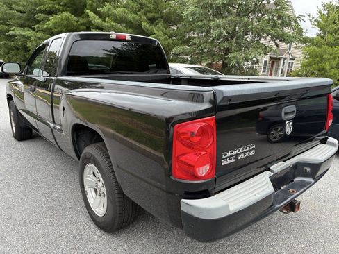Used 2008 Dodge Dakota 4x4 Extended Cab image 4
