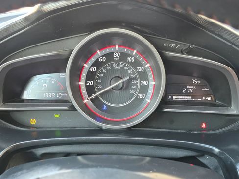 Used 2015 MAZDA MAZDA3 i Grand Touring image 18