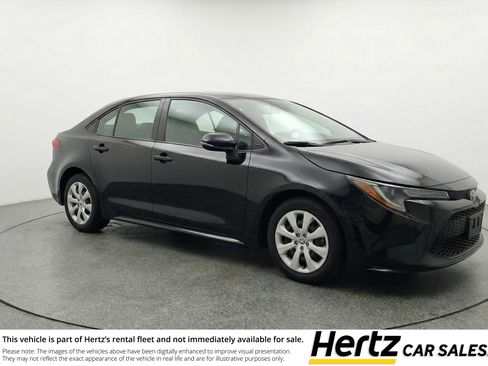 Used 2025 Toyota Corolla LE FWD image 1