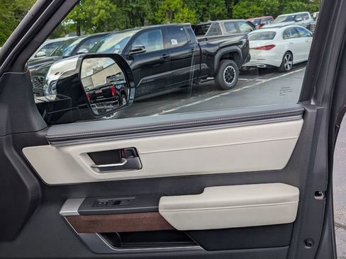 Used 2023 Toyota Tundra Capstone AWD/4WD image 18