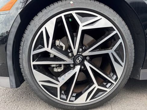 New 2024 Hyundai Ioniq 6 Limited image 38