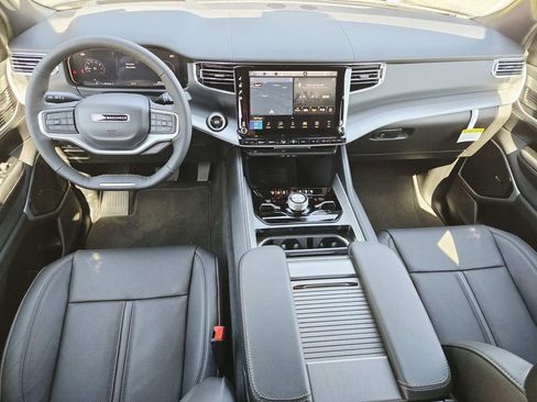 New 2026 Jeep Grand Wagoneer Limited AWD/4WD image 13