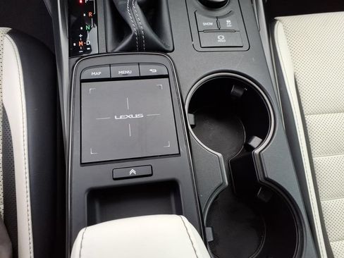 Used 2021 Lexus IS 350 F Sport RWD image 29