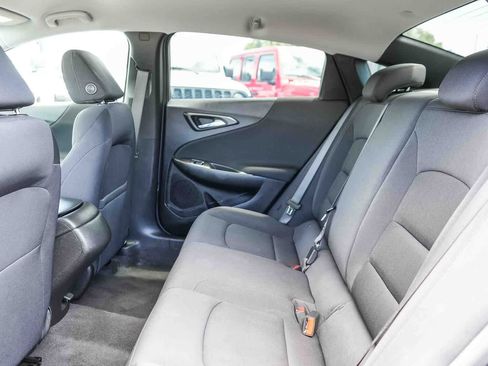 Used 2023 Chevrolet Malibu LS FWD image 18