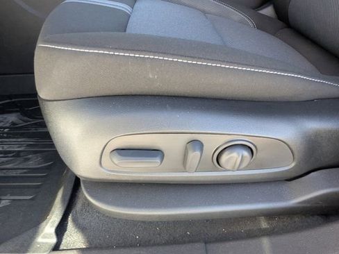 New 2025 Chevrolet Blazer LT w/ Convenience Package image 11