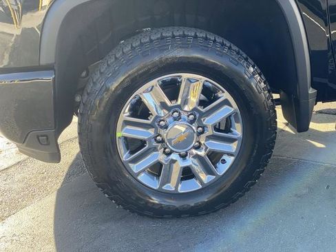 New 2026 Chevrolet Silverado 2500 High Country w/ Technology Package AWD/4WD image 34