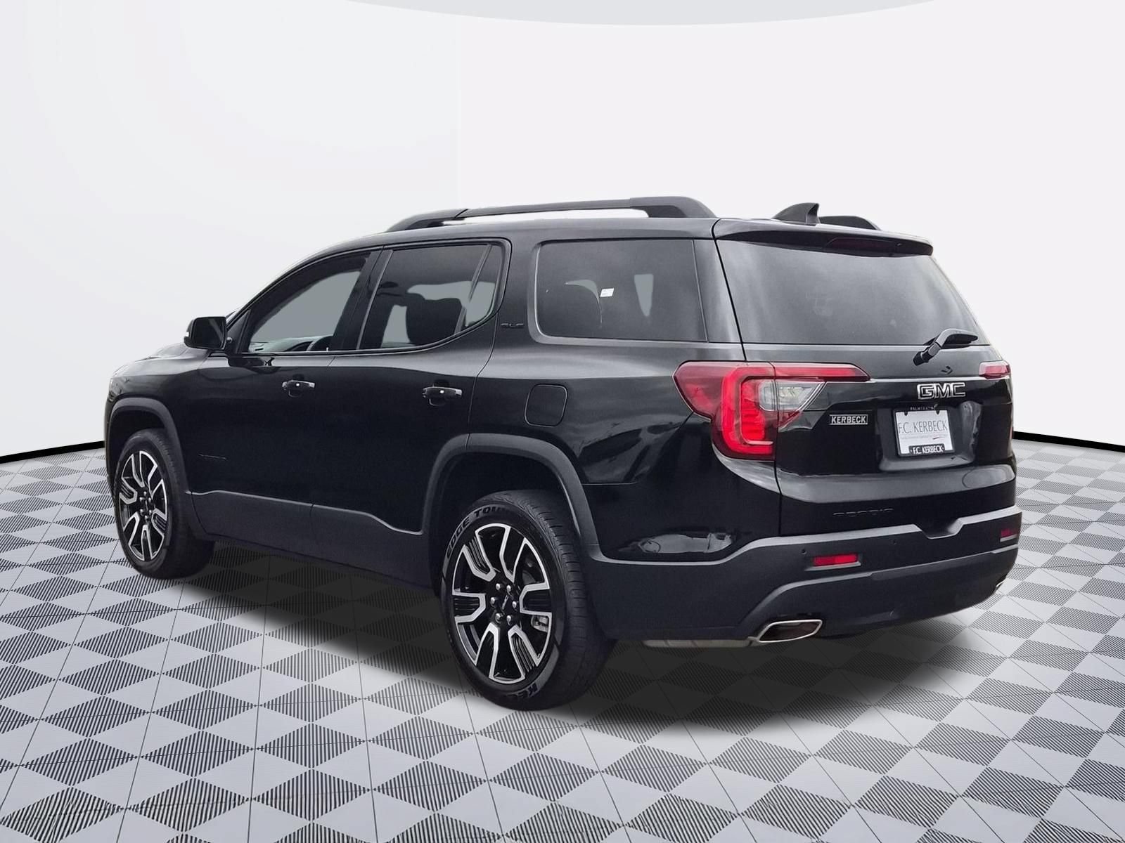 Certified 2021 GMC Acadia SLE w/ Driver Convenience Package FWD image 5