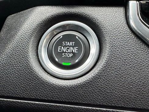 Certified 2023 Chevrolet Colorado Trail Boss w/ Technology Package image 26