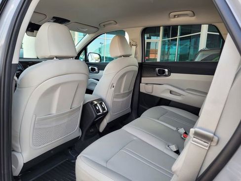 New 2026 Kia Sorento S AWD/4WD image 7