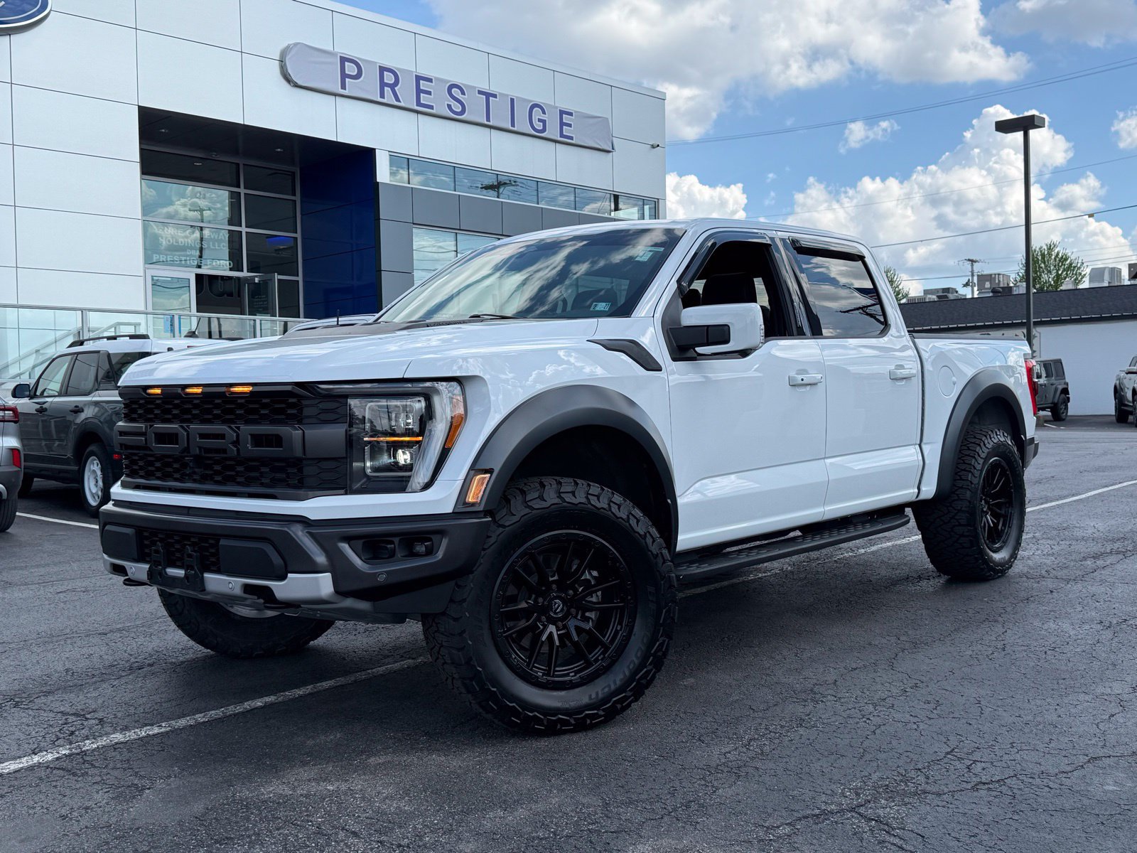 Used 2023 Ford F150 Raptor AWD/4WD image 22