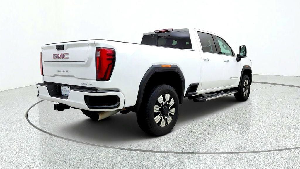 Used 2024 GMC Sierra 2500 Denali w/ Denali Reserve Package AWD/4WD image 5