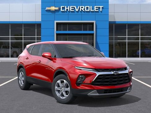 New 2025 Chevrolet Blazer LT w/ LPO, Floor Liner Package AWD/4WD image 7