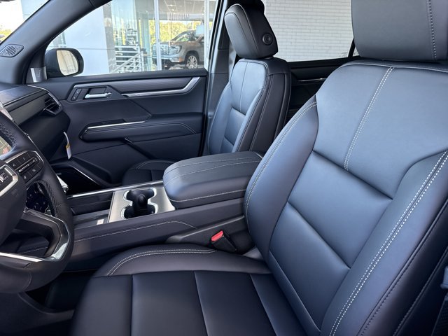 New 2027 GMC Acadia Elevation w/ Black Edition AWD/4WD image 4