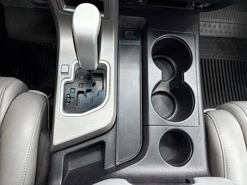 Used 2017 Toyota Sequoia Limited image 21